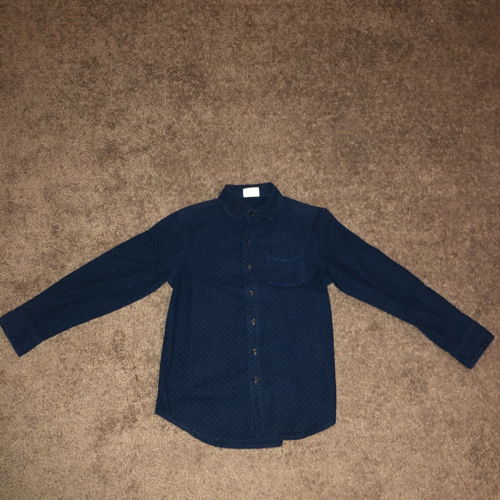 A nice dress shirt